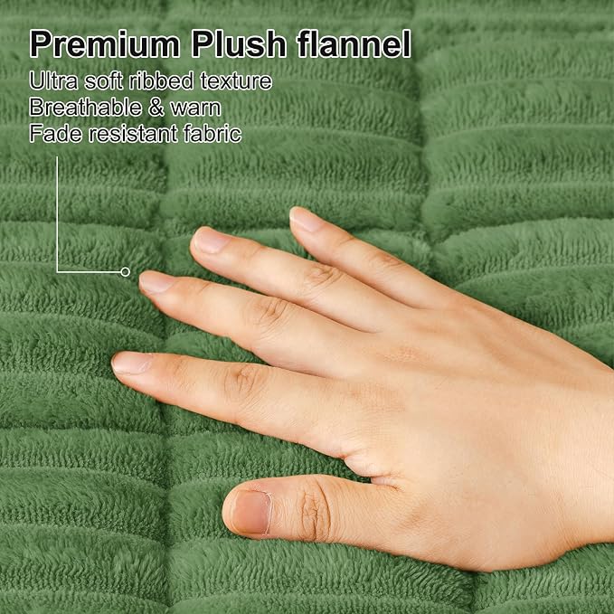 Smiry Couch Cover for Dogs, Non Slip Washable Sofa Protector for Pets, Soft Furniture Cover for Pet, Stylish Sofa Covers, Cozy Protect Against Fur, Dirt & Everyday Messes (Olive Green, 27.6" x 27.6")