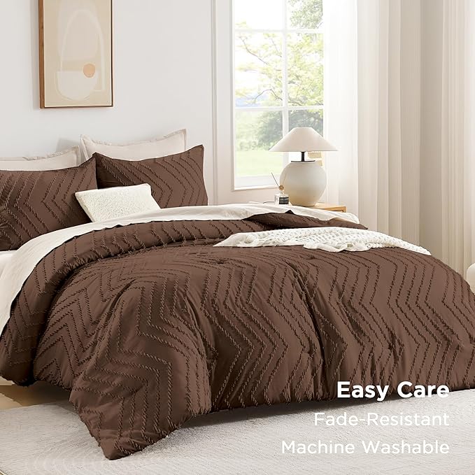 Andency Brown Twin/Twin XL Comforter Set, Twin Bed Comforter for College Dorm Girls Boys Kids Boho Soft Warm Cute Comforter, 2 Pieces Aesthetic Chevron Bohemian Bedding Set