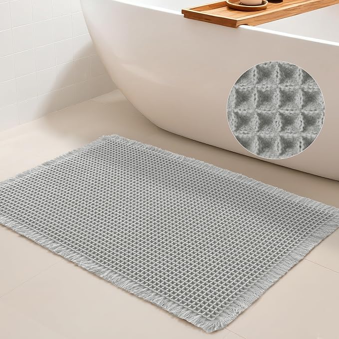 DWCN Grey Waffle Bathroom Mat, Boho Bath Rugs Super Absorbent Non Slip Bath Mats for Bathroom Floor, Ultra Soft Farmhouse Shower Mats for Tub and Shower, 16 x 24 Inch