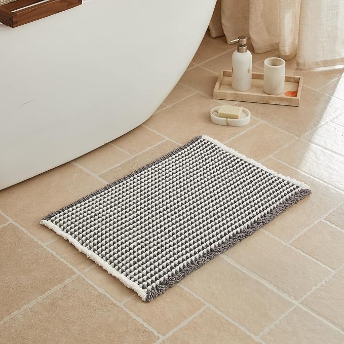Triohero Waffle Bath Mat, Small Boho Bathroom Rugs Non Slip Washable, Ultra Soft Super Absorbent Quick Dry Farmhouse Bathroom Decor, 16" x 24", Grey & White