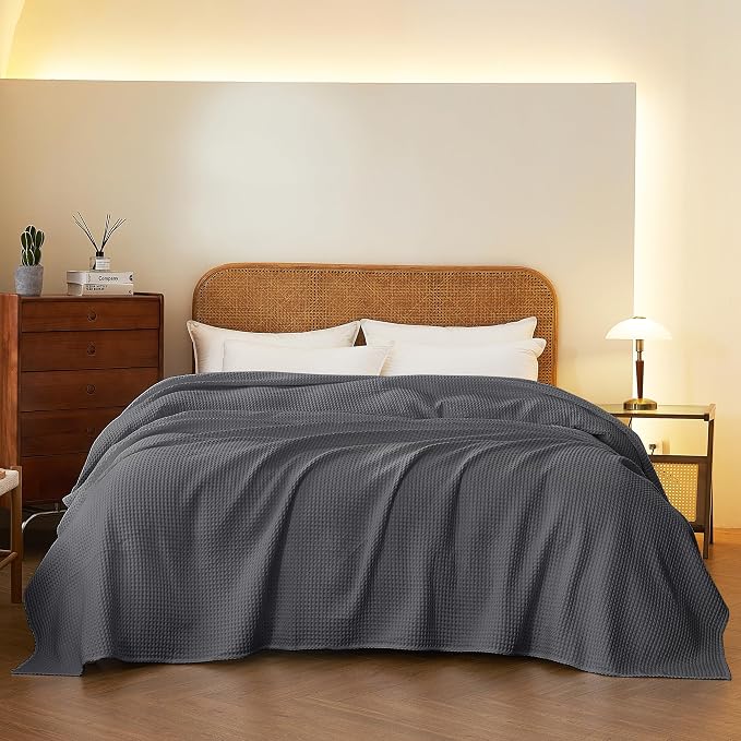 100% Cotton Waffle Blanket (Dark Grey - Queen Size - 90 * 90''), Pre-Washed and Anti-Shrinkage Soft Lightweight Bed & Couch Blanket, 380 GSM Waffle Weave Throw Blanket for All Seasons