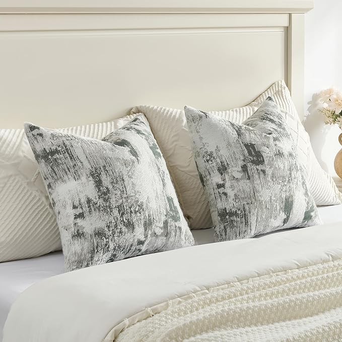 FUTEI Pack of 2 Faux Cashmere Jacquard Throw Pillow Covers 20x20 Inch Soft Marble Pattern Vintage Decorative Cushion Case Modern Farmhouse Accent for Couch Bed Living Room, Dark Green White