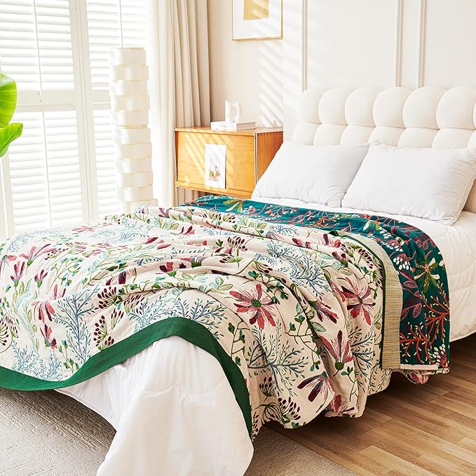 VANJOROY Boho Throw Blanket, 100% Organic Cotton Breathable Ultra Soft 80" x 90" Bed Quilt Throw - All Season Floral Rustic Farmhouse Decor Luxury Reversible Blanket for Sofa Couch Chair and Gift