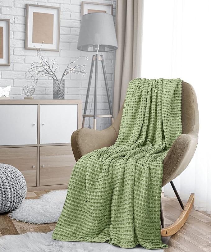 Utopia Bedding 100% Cotton Waffle Weave Blanket Queen Size for Bed - Lightweight, Breathable Summer Blankets Soft and Cozy, Gifts for Women Home Room Decor (Sage Green, 90x90 Inch)