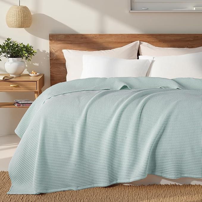 Exclusivo Mezcla 100% Cotton Waffle King Size Blanket for Bed, Lightweight and Breathable Gauze Muslin Blanket for Summer, Moisture-Wicking, Home Decor, 104"x90", Celadon