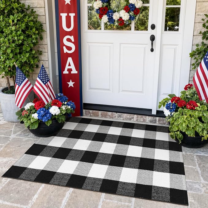 KIMODE Front Door Mat Buffalo Plaid Outdoor Rug 27.5"x43" Black and White Checkered Rug Farmhouse Front Porch Rug Outdoor Srping Decor Cotton Woven Washable Layered Door Mats