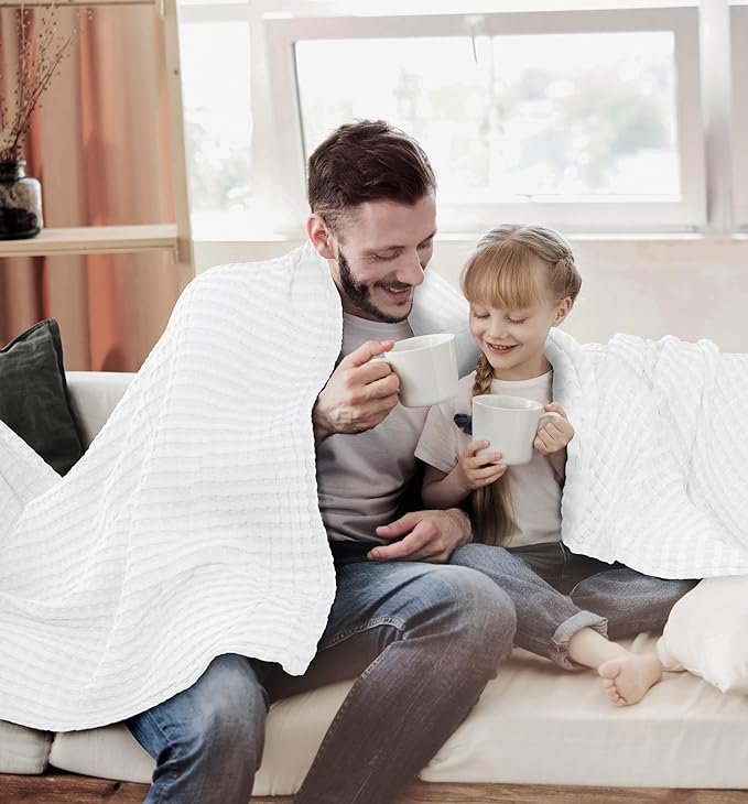 Utopia Bedding 100% Cotton Waffle Weave Blanket Twin Size for Bed - Lightweight, Breathable Summer Blankets for Couch Sofa Soft and Cozy, Gift for Mother’s Day Home Decor (White, 90x72 Inch)