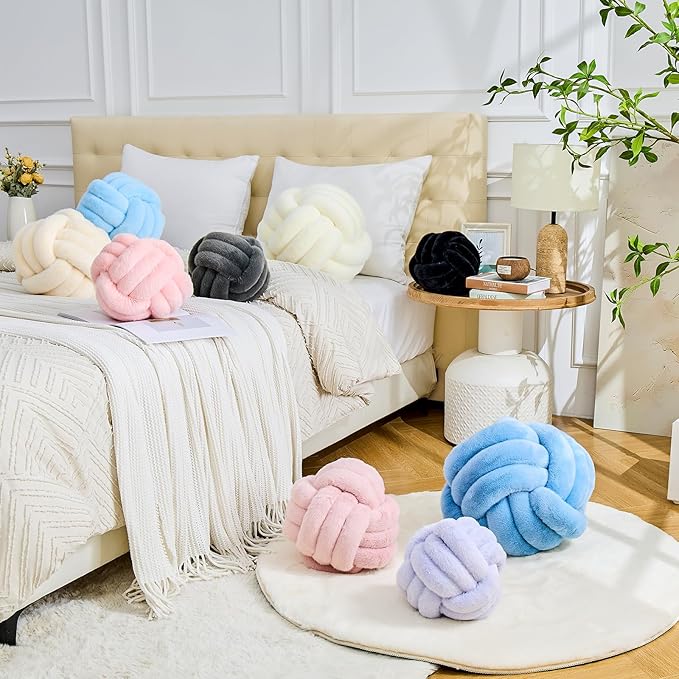 Uvvyui Knot Pillow Ball Home Decorative Pillows Round Throw Pillow with Faux Rabbit Fur Handmade Knotted Plush Pillow Aesthetic Room Decor Round Boucle Pillow Cushion (Beige, 11 Inch)