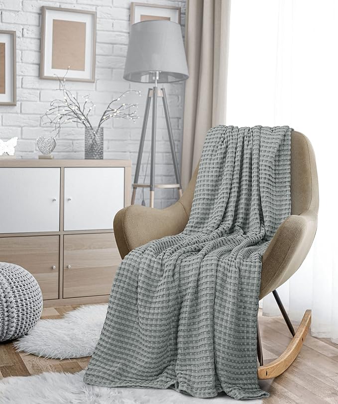 Utopia Bedding 100% Cotton Waffle Weave Blanket King Size for Bed - Lightweight, Breathable Summer Blankets Soft and Cozy, Gift for Mother’s Day Home Decor (Cool Grey, 90x108 Inch)
