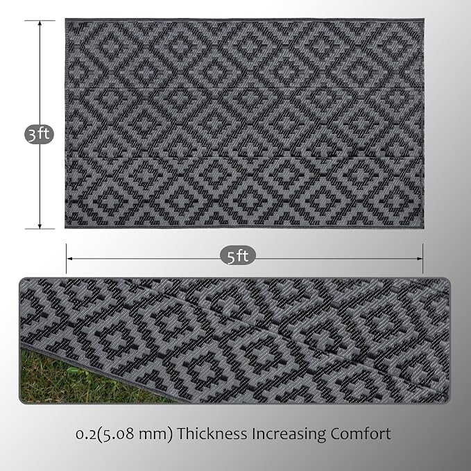 SAND MINE Waterproof Outdoor Rug, Plastic Reversible Rug, Modern Area Rug, Large Floor Mat for Outdoors, RV, Patio, Backyard, Deck, Picnic, Beach, Camping (3' x 5', Black Grey Lattice)