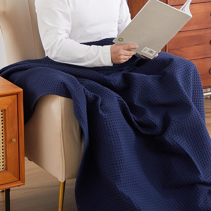 100% Egyptian Cotton Waffle Weave Throw Blanket for Bed Couch Sofa Home Decor, Soft Lightweight Bed & Couch Blanket for All Seasons (Navy Blue - Full Size - 84 * 90")