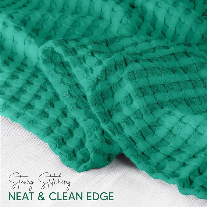 Utopia Bedding 100% Cotton Waffle Weave Blanket Queen Size for Bed - Lightweight, Breathable Summer Blankets Soft and Cozy, Gifts for Women Home Room Decor (Emerald Green, 90x90 Inch)