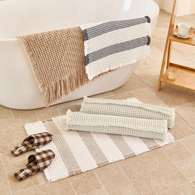 Waffle Bath Mat Non Slip, Boho Runner Rug, Super Absorbent Quick Dry Long Bath Runner Bathroom, Soft Farmhouse Bath Rug with Tassels, Washable Shower Mats for Floor 24"x48", Tassels Cream