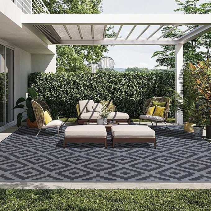 SAND MINE Waterproof Outdoor Rug, Plastic Reversible Rug, Modern Area Rug, Large Floor Mat for Outdoors, RV, Patio, Backyard, Deck, Picnic, Beach, Camping (10' x 14', Black Grey Lattice)