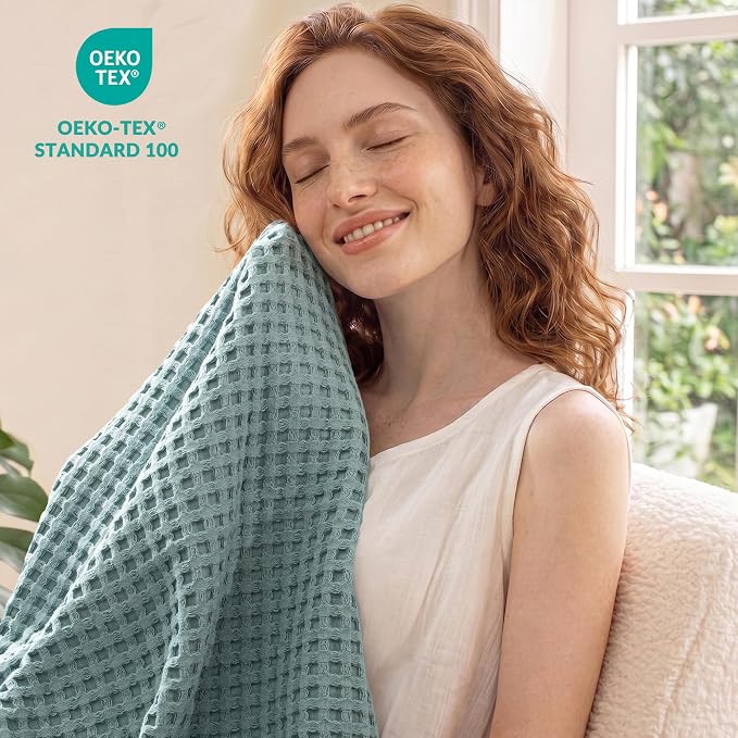 Exclusivo Mezcla Pre-Washed 100% Cotton Waffle Blanket King Size for Bed, 330GSM Lightweight Breathable Summer Blankets, Soft and Cozy, Home Decor, Slate Blue, 104x90 Inches