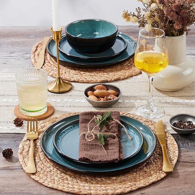 LIANYU Ceramic Dinnerware Sets for 4, 12 Piece Porcelain Stoneware Plates and Bowls, Scratch Resistant Round Kitchen Dishes Set, Dishwasher and Microwave Safe Dinning Ware Set, Pastel Turquoise