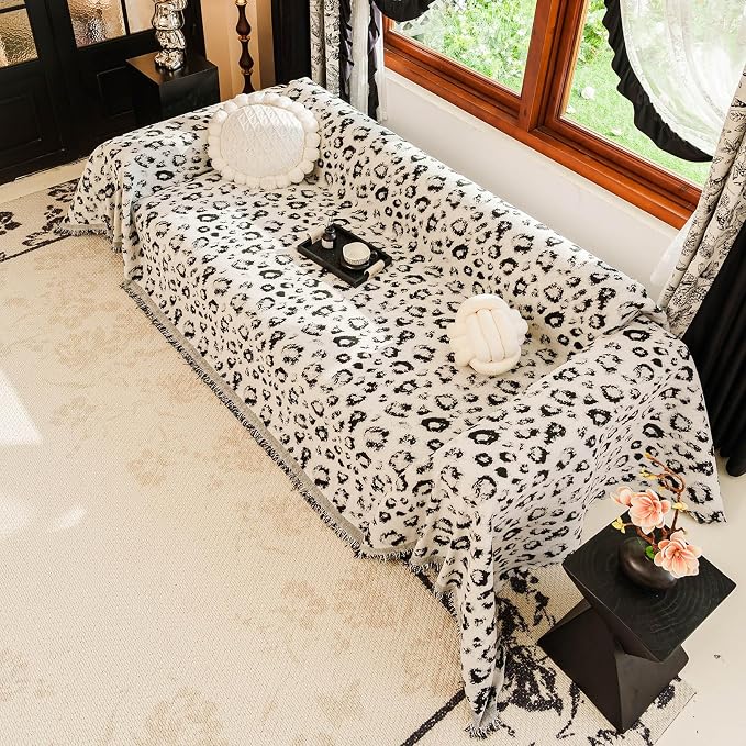 VClife Vintage Leopard Couch Cover, Cute Loveseat Cover for Sofa, Aesthetic Cheetah Pattern Couch Cover for 2 Cushion Couch Sofa, Washable Pet Furniture Protector with Tassel, Black, 71''x118''