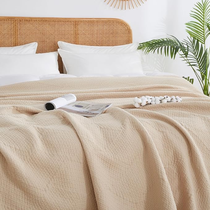 Premium 100% Cotton Blanket – All-Season Soft Breathable Bed Blanket for Queen Size – Lightweight Stylish Textured Throw for Bed– Giftable Cozy Bedding