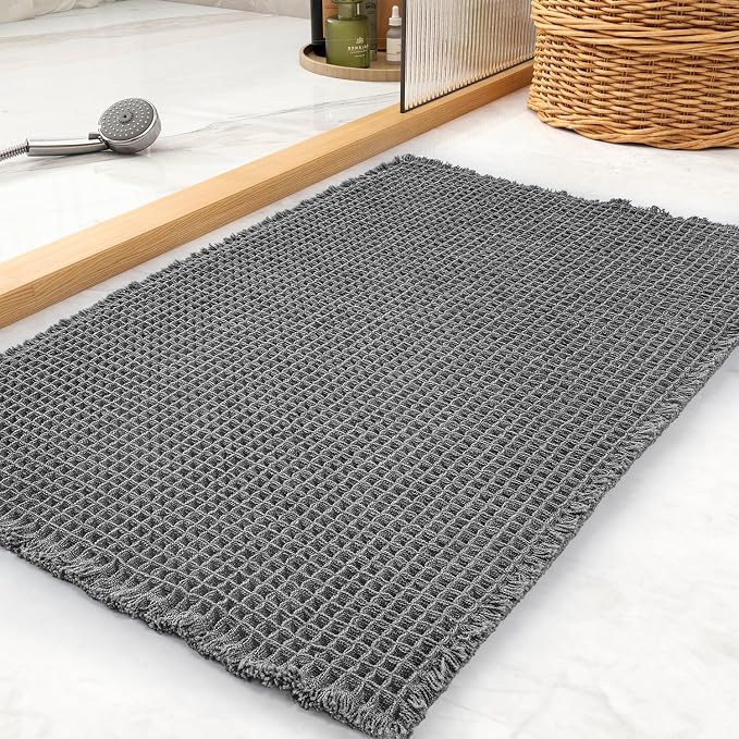 tchdio Waffle Bath Mat Rug, Super Absorbent Non Slip Bath Mats for Bathroom Mat Ultra Soft Bathmat Machine Washable Bathroom Rugs with Tassels, Bath Rugs Beside Tub, 24" x 36"