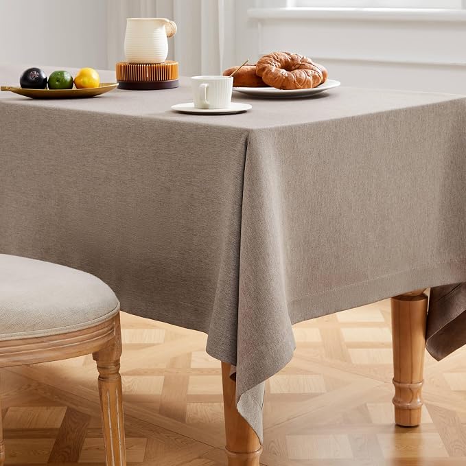 ZeeMart Basic Linen Textured Table Cloth, 60 x 120 Inch Cocoa Brown, Farmhouse Style Brown Rectangle Tablecloth, Wrinkle Resistant Washable Heavy Weight TableCloths