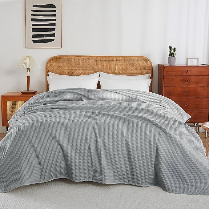 100% Egyptian Cotton Waffle Weave Throw Blanket for Bed Couch Sofa Home Decor, Soft Lightweight Bed & Couch Blanket for All Seasons (Light Grey - Twin Size - 66 * 90")