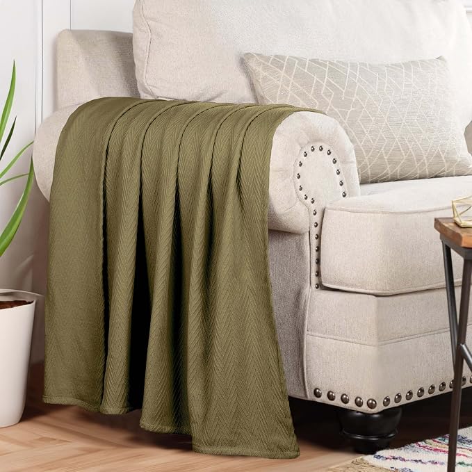 Superior Metro 100% Cotton Blanket, Perfect for Bedroom, Living Room, Couch, Picnics, Travel, Beach, or Camping, Comfy Blanket, Bedroom Decor, Essentials, Zig-Zag Cover for Bed, King, Sage
