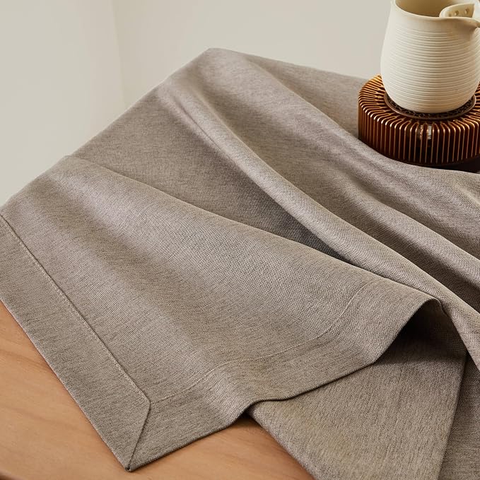 ZeeMart Basic Linen Textured Table Cloth, 60 x 120 Inch Cocoa Brown, Farmhouse Style Brown Rectangle Tablecloth, Wrinkle Resistant Washable Heavy Weight TableCloths