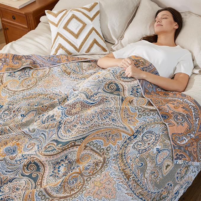 100% Cotton Boho Throw Blanket for Home Decor – Classic Farmhouse Quilt Bedding, Muslin Blankets for Adults, Vintage Woven Decorative Blanket for Couch, Bed Layering Use, Paisley Pattern, 60"x80"