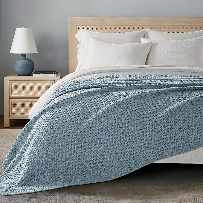EVERGRACEHOME Chunky Polyester Knit Throw Blanket for Couch, Soft Luxurious Oversized King Moss Stitch Blanket for Bed, Large Cozy Farmhouse Knitted Throw for Sofa, Chambray Blue, 108" x 92"