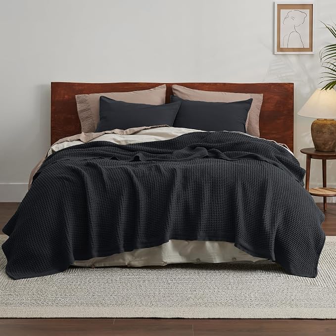 Bedsure 100% Cotton Blanket Full Size for Bed - Breathable and Soft for Summer, Thick Cozy Waffle Weave Blanket Gifts for Women, Black, 80x90 Inches