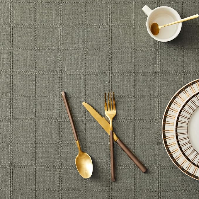 ZeeMart Linen Checked Table Cloth 60x104 Inches (Fit 6ft–7ft, Narrow Fit 8ft Rectangle Table), Farmhouse Style Plaid Embroidered Water Resistant Table Cover, Olive
