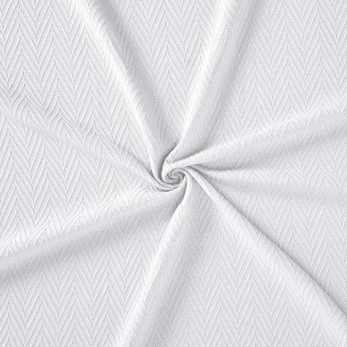Superior Metro 100% Cotton Blanket, Perfect for Bedroom, Living Room, Couch, Picnics, Travel, Beach, or Camping, Comfy Blanket, Bedroom Decor, Essentials, Zig-Zag Cover for Bed, King, White