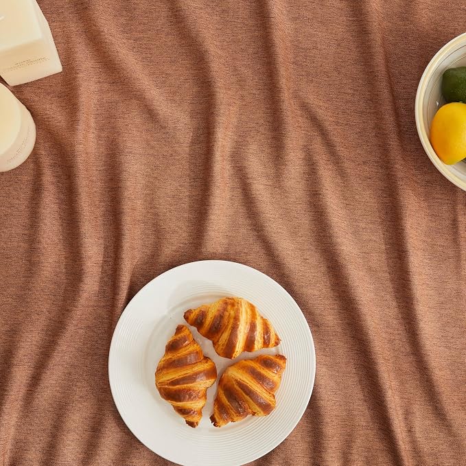 ZeeMart Basic Linen Textured Table Cloth, 60 x 104 Inch Caramel, Farmhouse Style Rust Rectangle Tablecloth, Wrinkle Resistant Washable Heavy Weight TableCloths