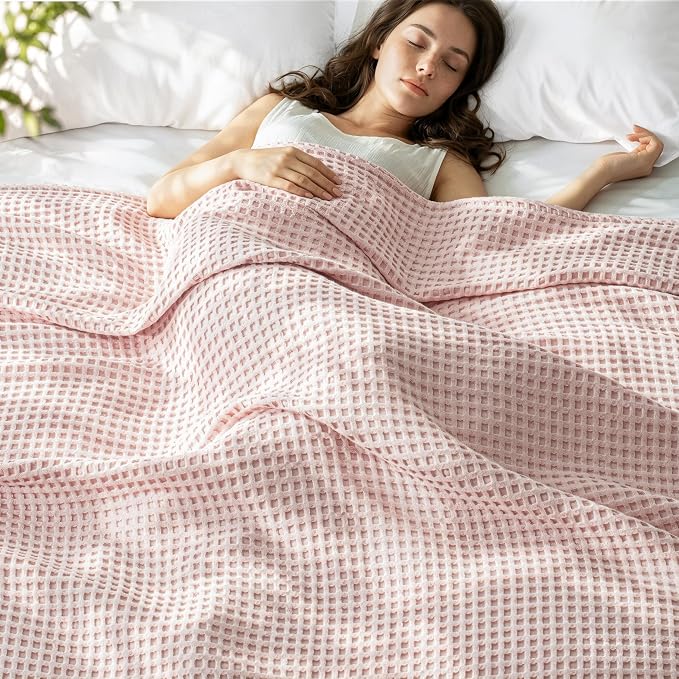 Exclusivo Mezcla Pre-Washed 100% Cotton Waffle Blanket King Size for Bed, 330GSM Lightweight Breathable Summer Blankets, Soft and Cozy, Home Decor, Pink, 104x90 Inches